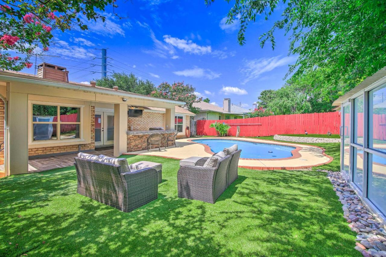 San Antonio Oasis With Hot Tub, Pool And Outdoor Bar! Βίλα Εξωτερικό φωτογραφία